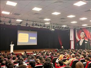 Aile içi iletişim konulu etkinlik düzenlendi